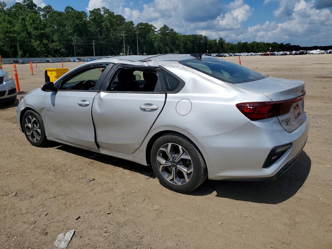2020 KIA FORTE LXS — снимка 2