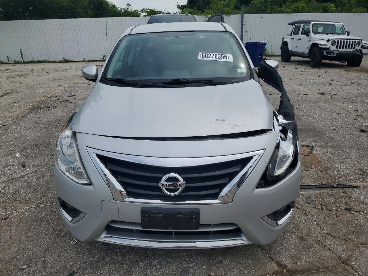 2017 NISSAN VERSA 1.6 SL — снимка 5