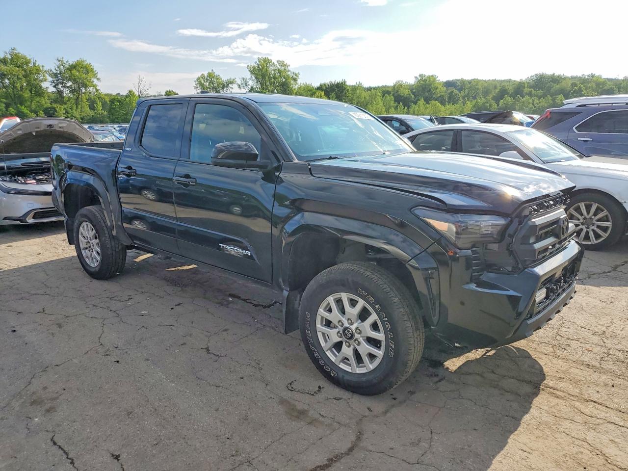 2025 TOYOTA TACOMA SR5 — снимка 4