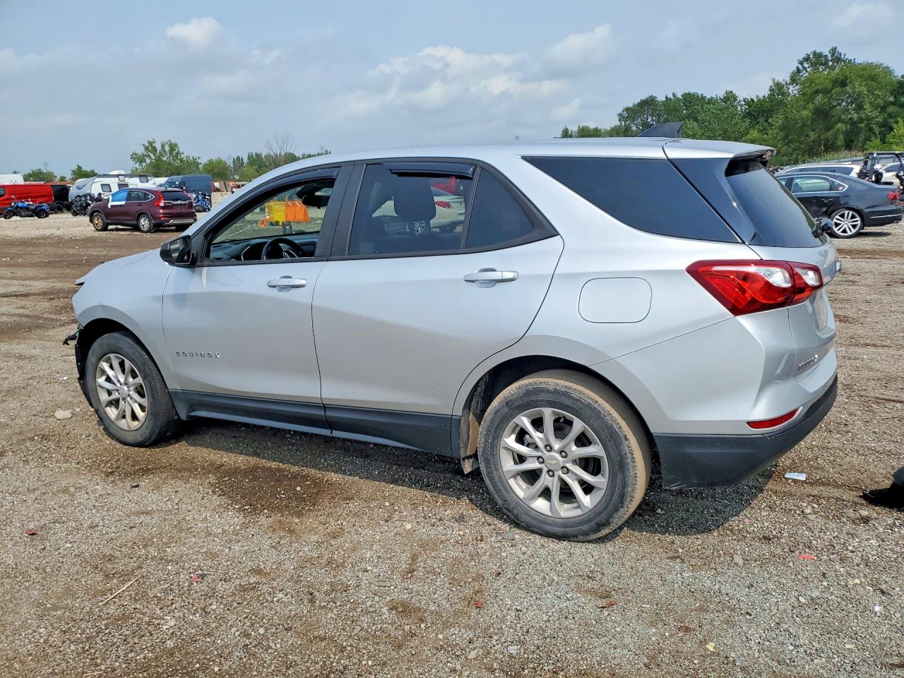 2020 CHEVROLET EQUINOX LS — снимка 2