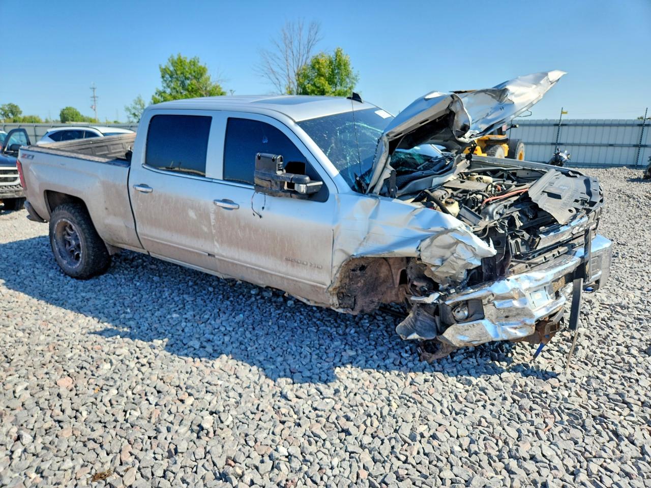 2015 CHEVROLET 2500 — снимка 4