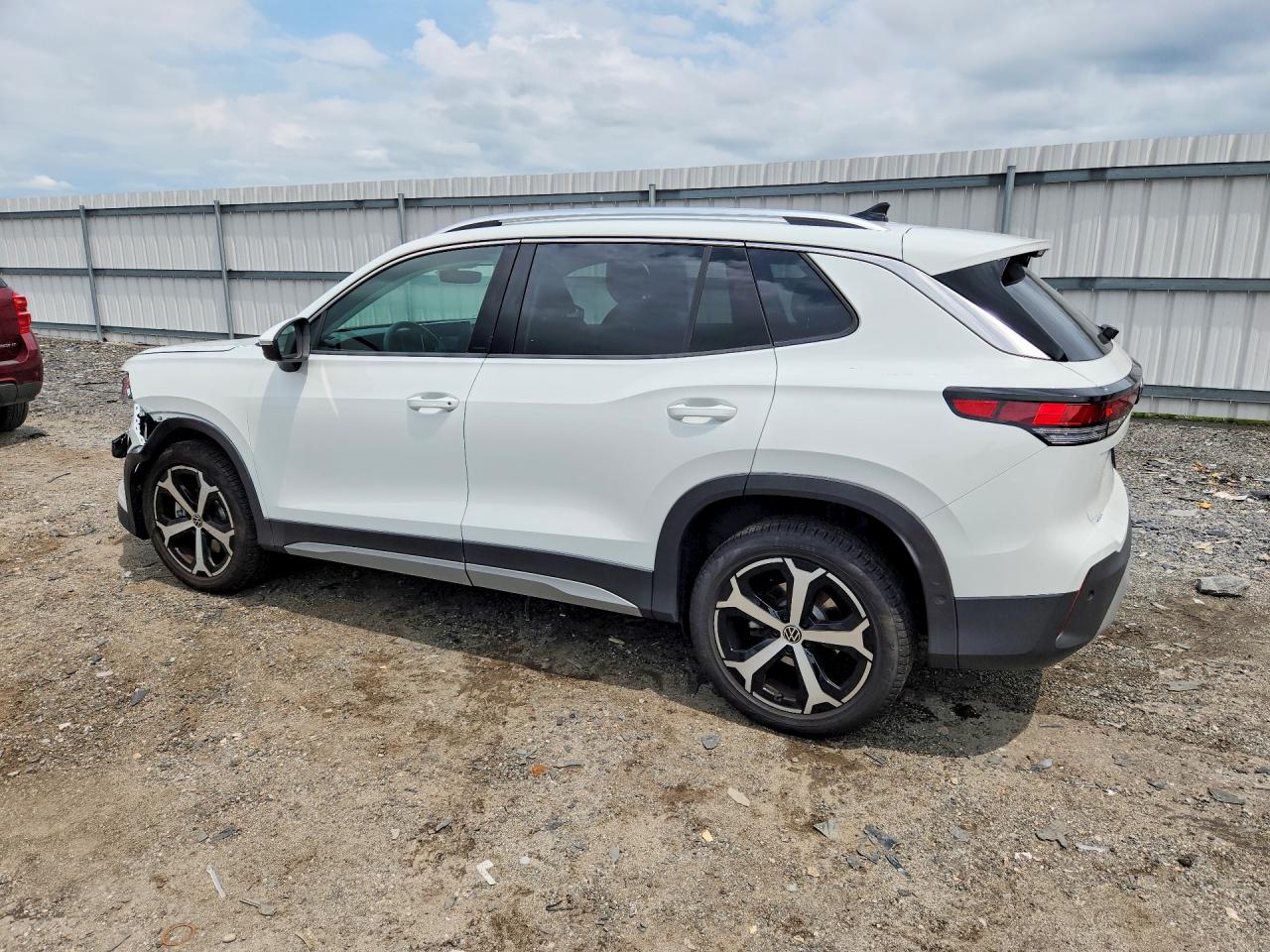 2026 VOLKSWAGEN TIGUAN SE — снимка 2