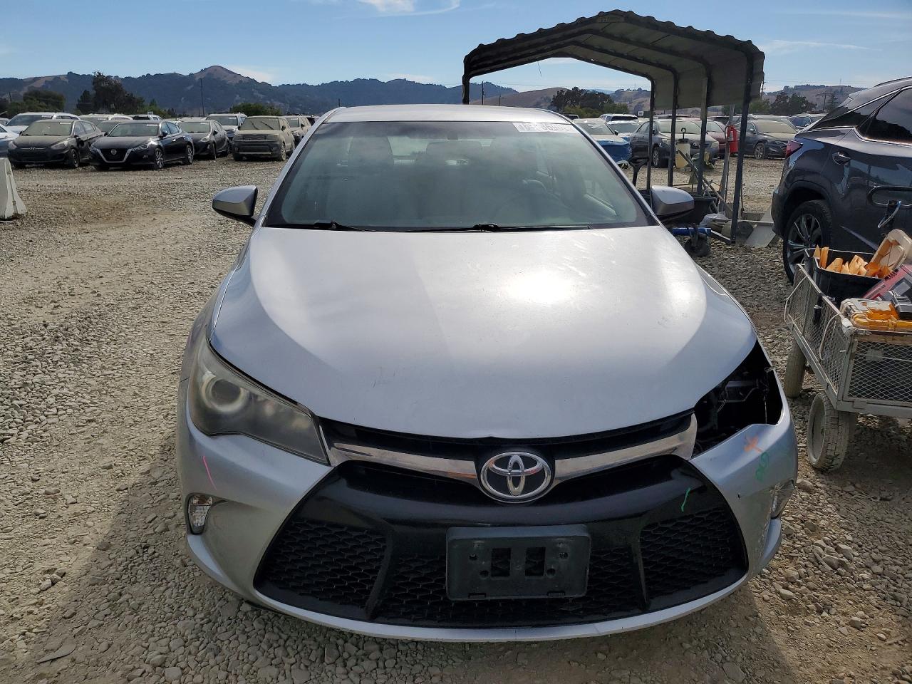 2017 TOYOTA CAMRY SE — снимка 5