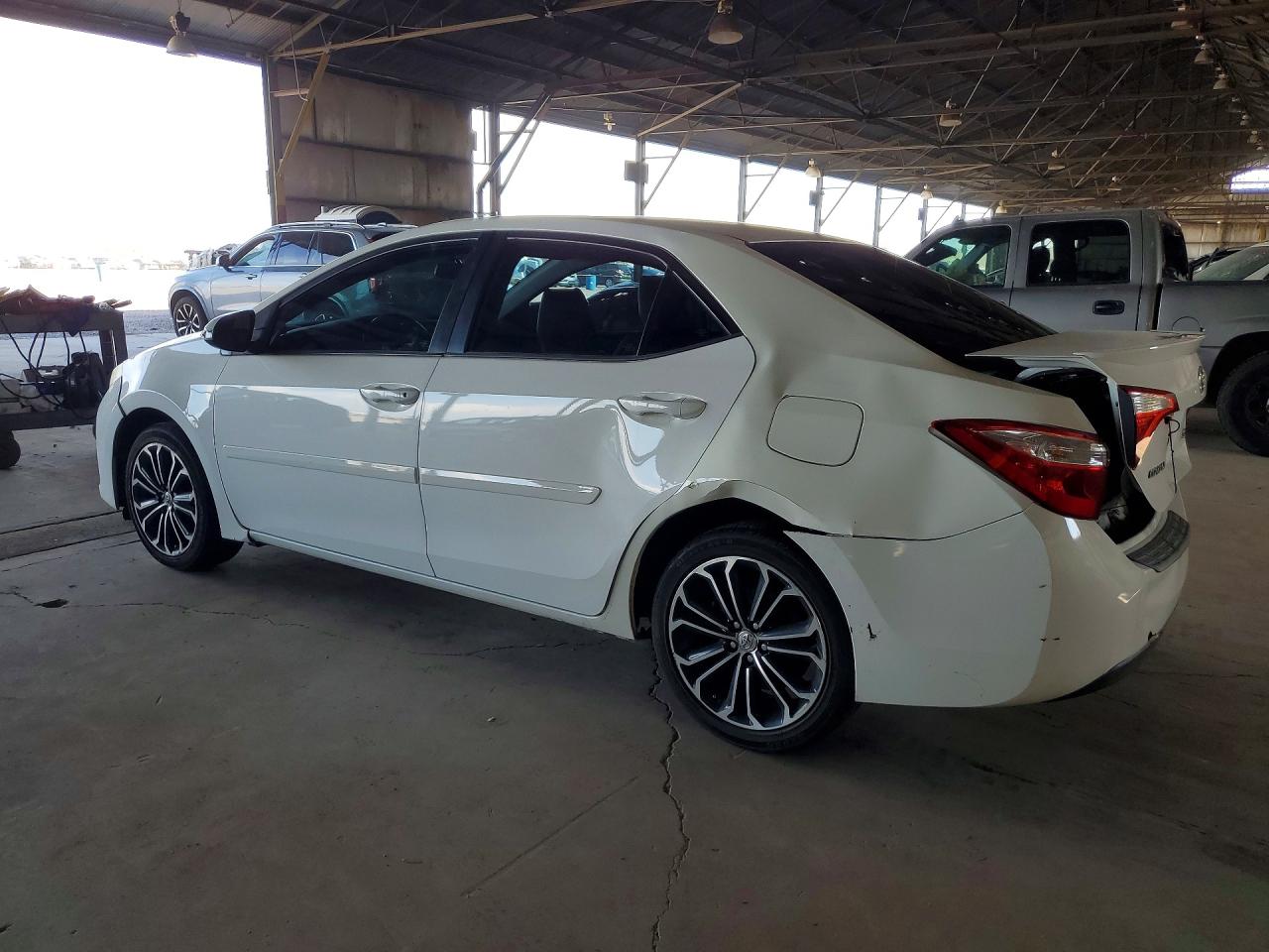 2015 TOYOTA COROLLA S PLUS — снимка 2