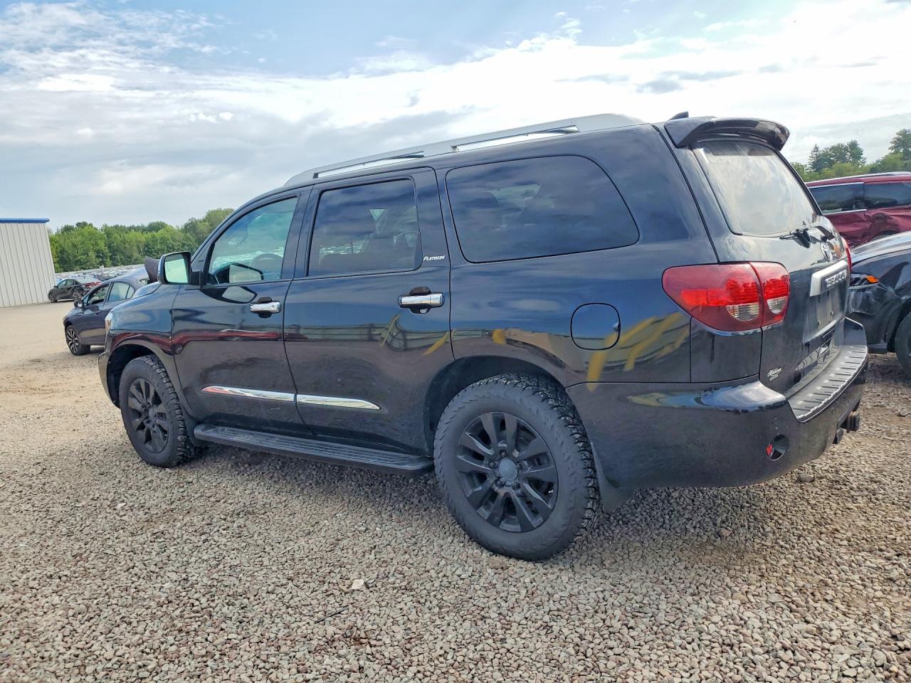 2020 TOYOTA SEQUOIA PLATINUM — снимка 2