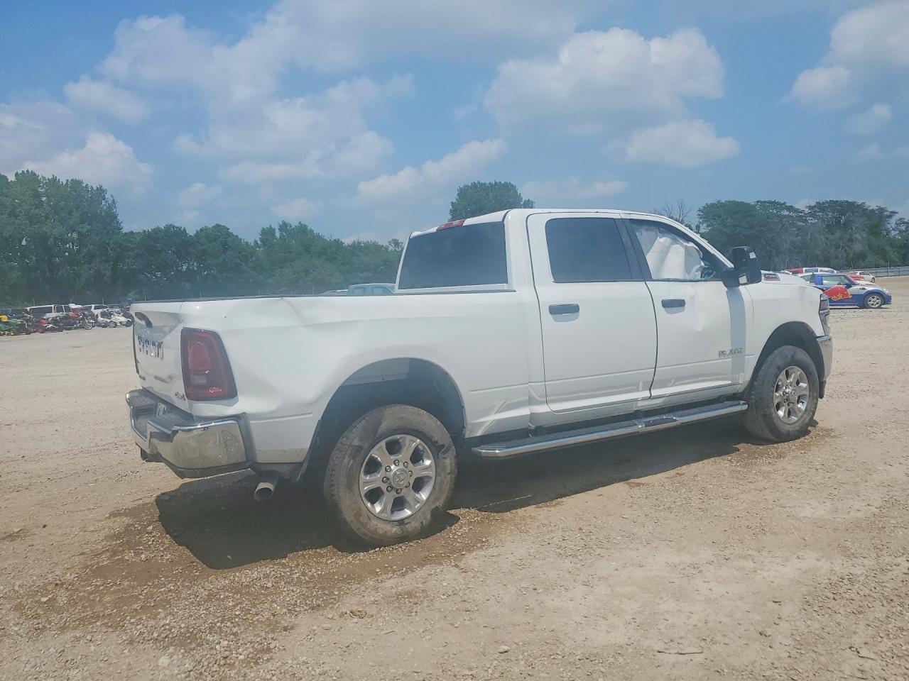 2026 RAM 2500 BIG HORN — снимка 3