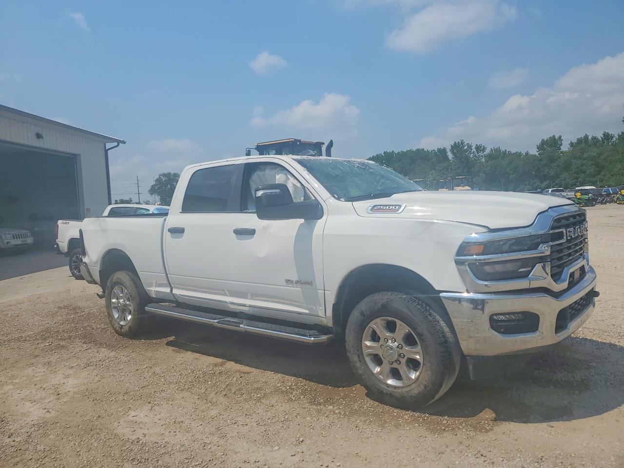 2026 RAM 2500 BIG HORN — снимка 4