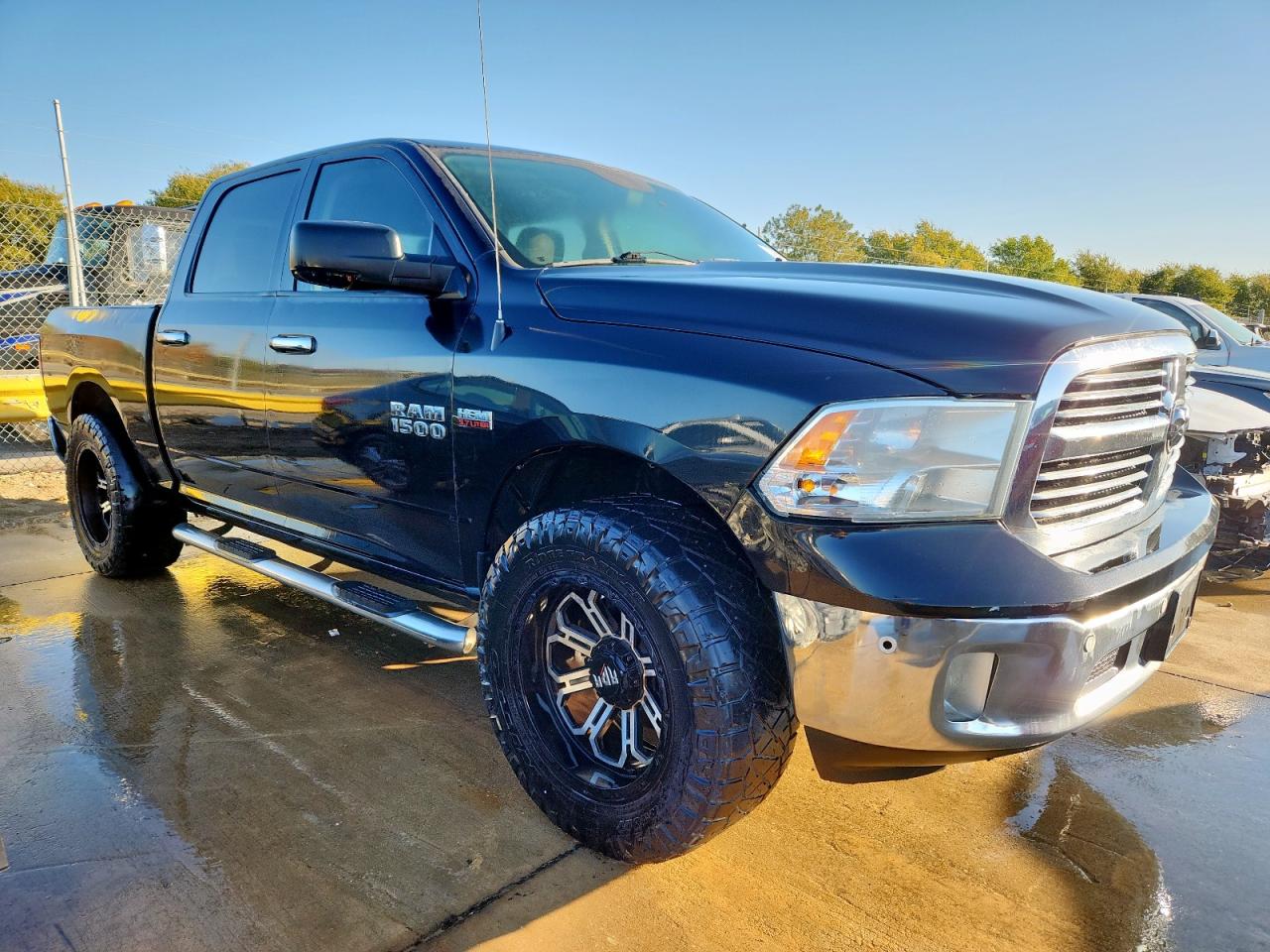 2016 RAM 1500 SLT — снимка 4