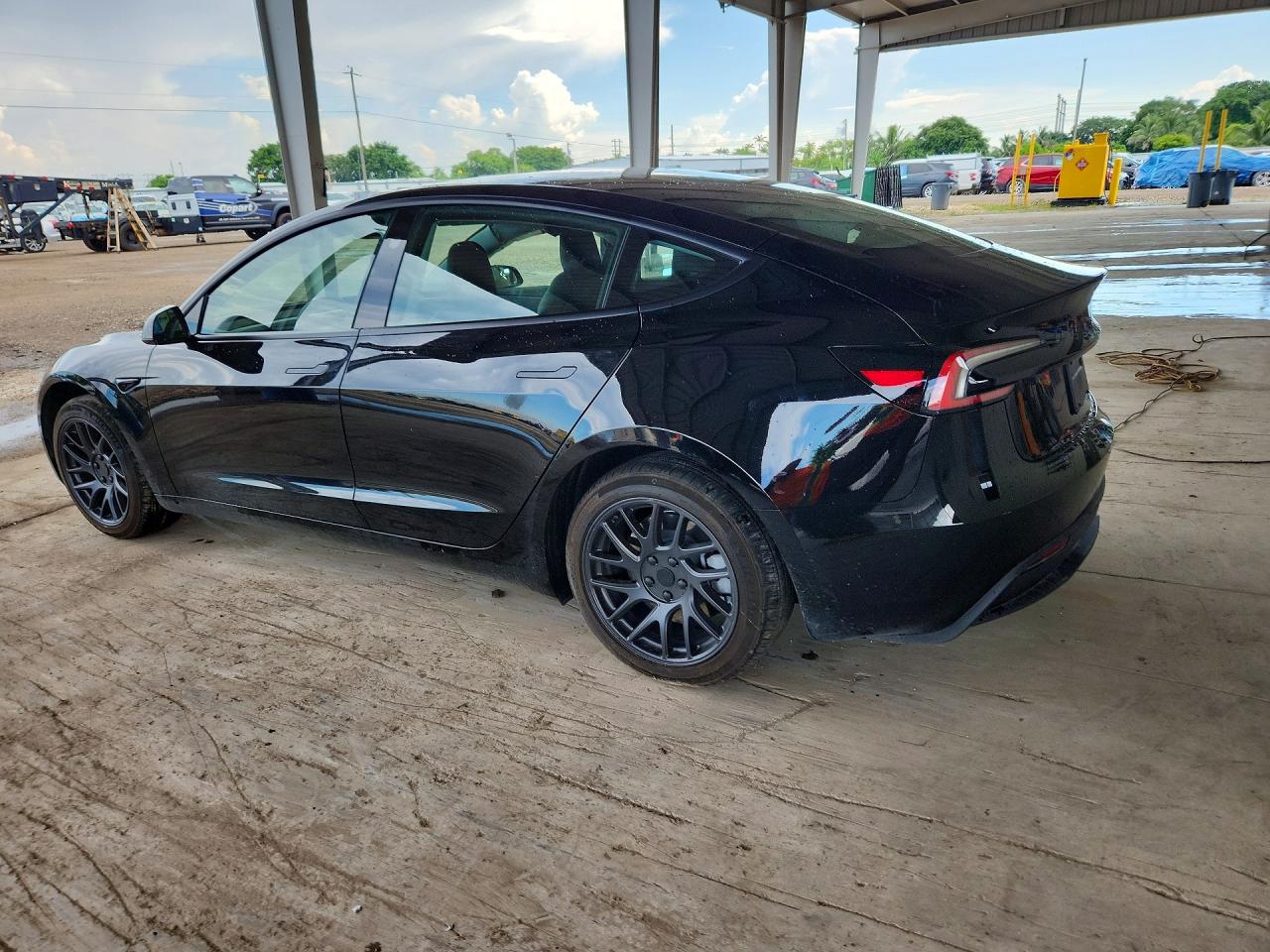 2026 TESLA MODEL 3 — снимка 2
