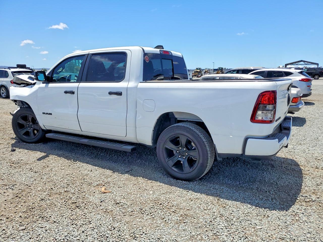 2024 RAM 1500 BIG HORN — снимка 2