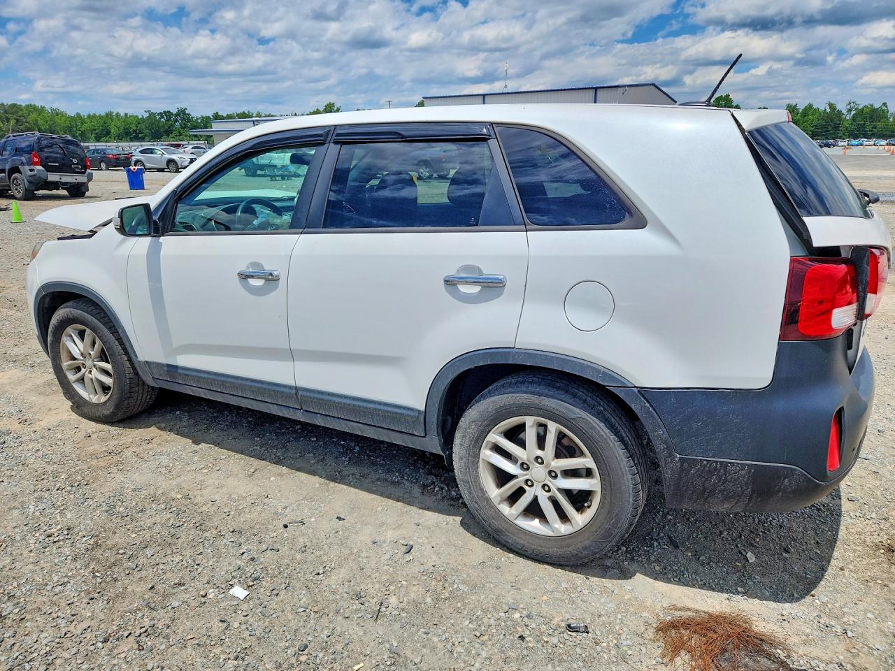 2015 KIA SORENTO LX — снимка 2