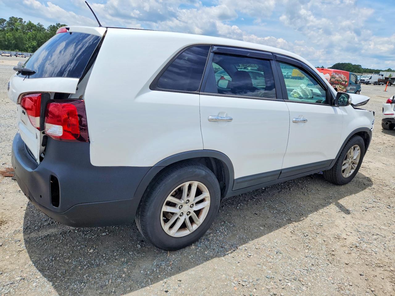 2015 KIA SORENTO LX — снимка 3