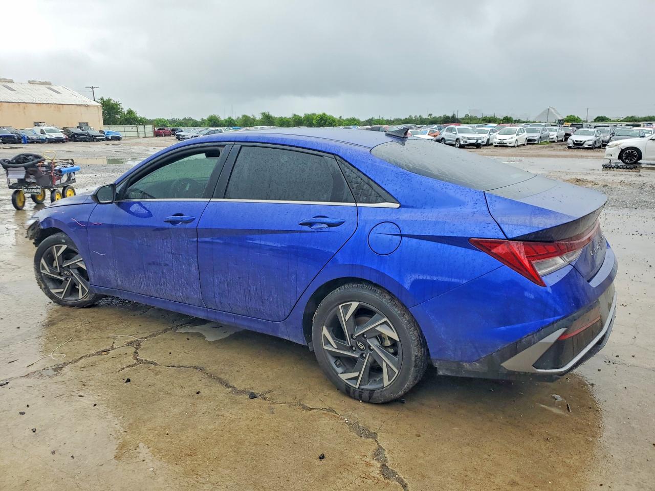 2024 HYUNDAI ELANTRA SEL — снимка 2