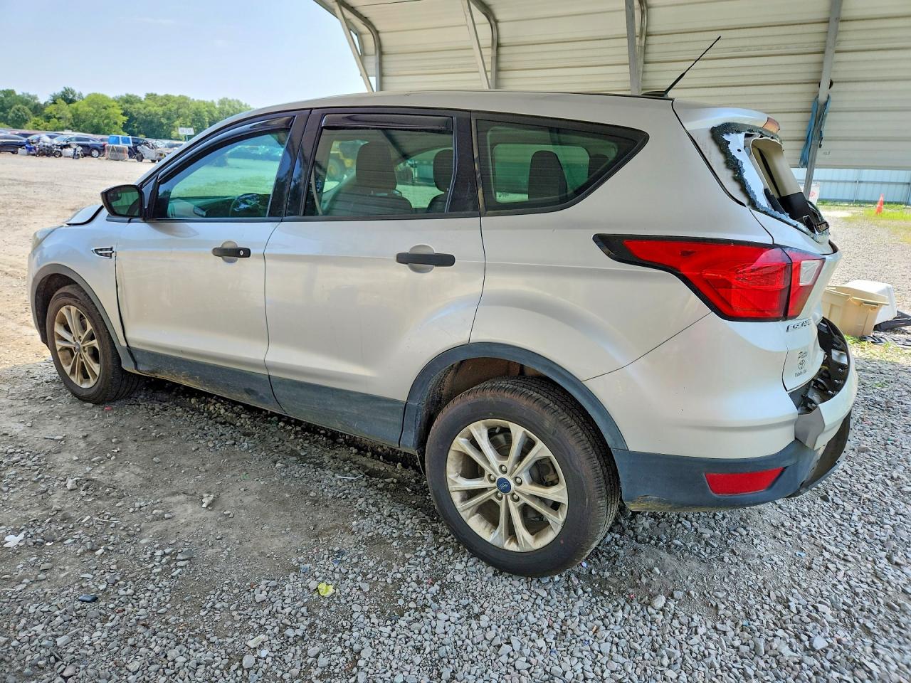 2019 FORD ESCAPE S — снимка 2