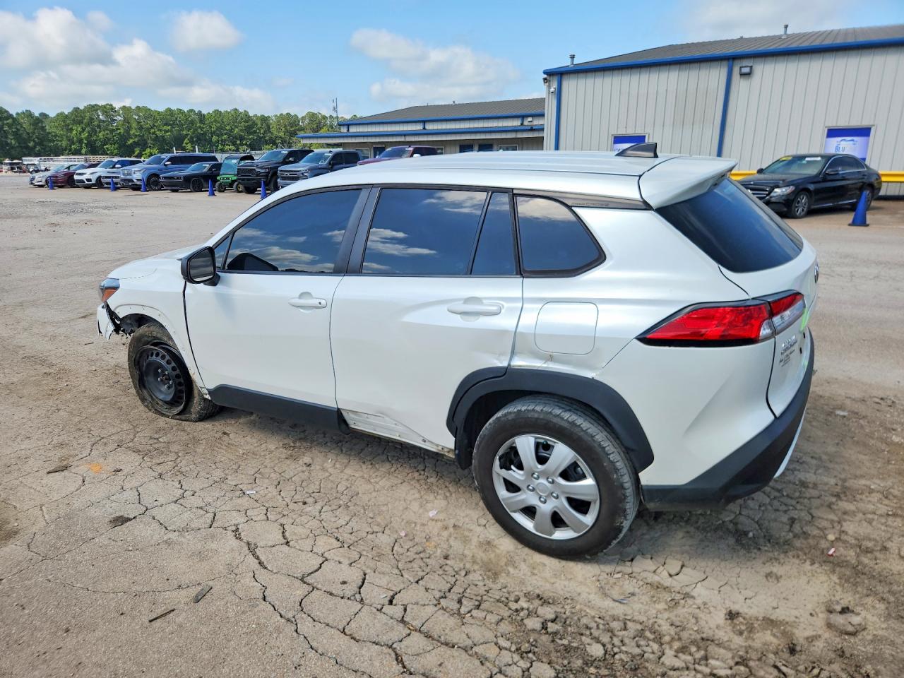 2022 TOYOTA COROLLA CROSS L — снимка 2
