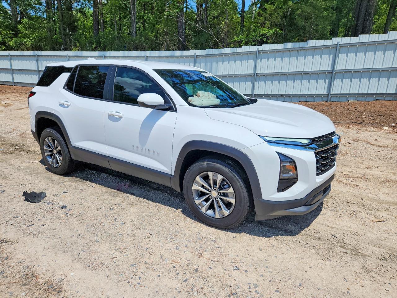 2026 CHEVROLET EQUINOX LT — снимка 4