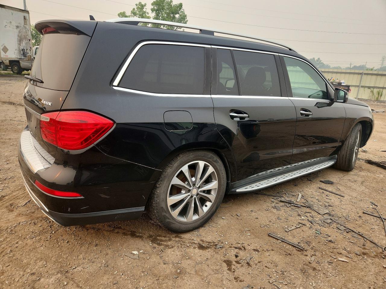 2015 MERCEDES-BENZ GL 450 4MATIC — снимка 3