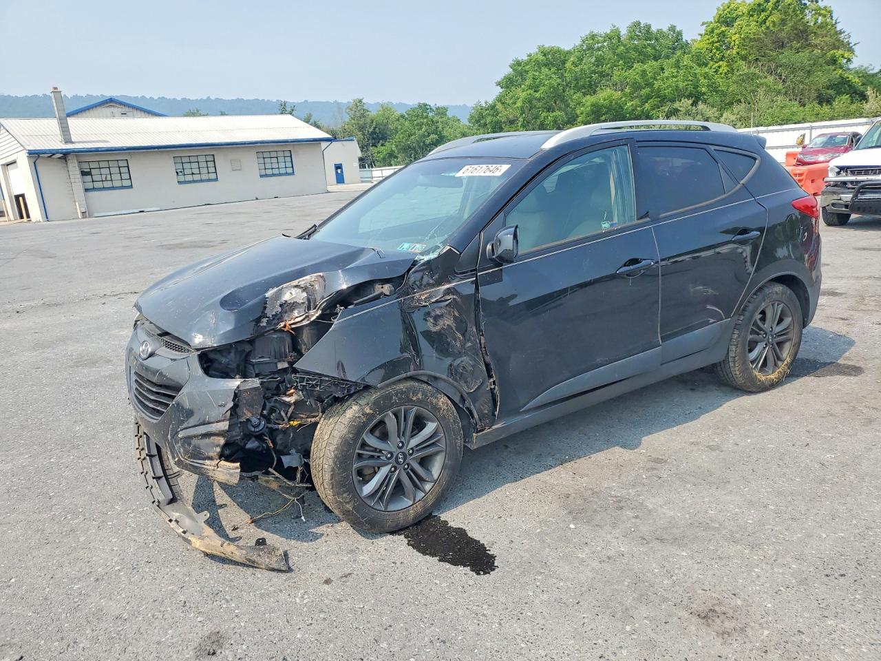 2015 HYUNDAI TUCSON SE