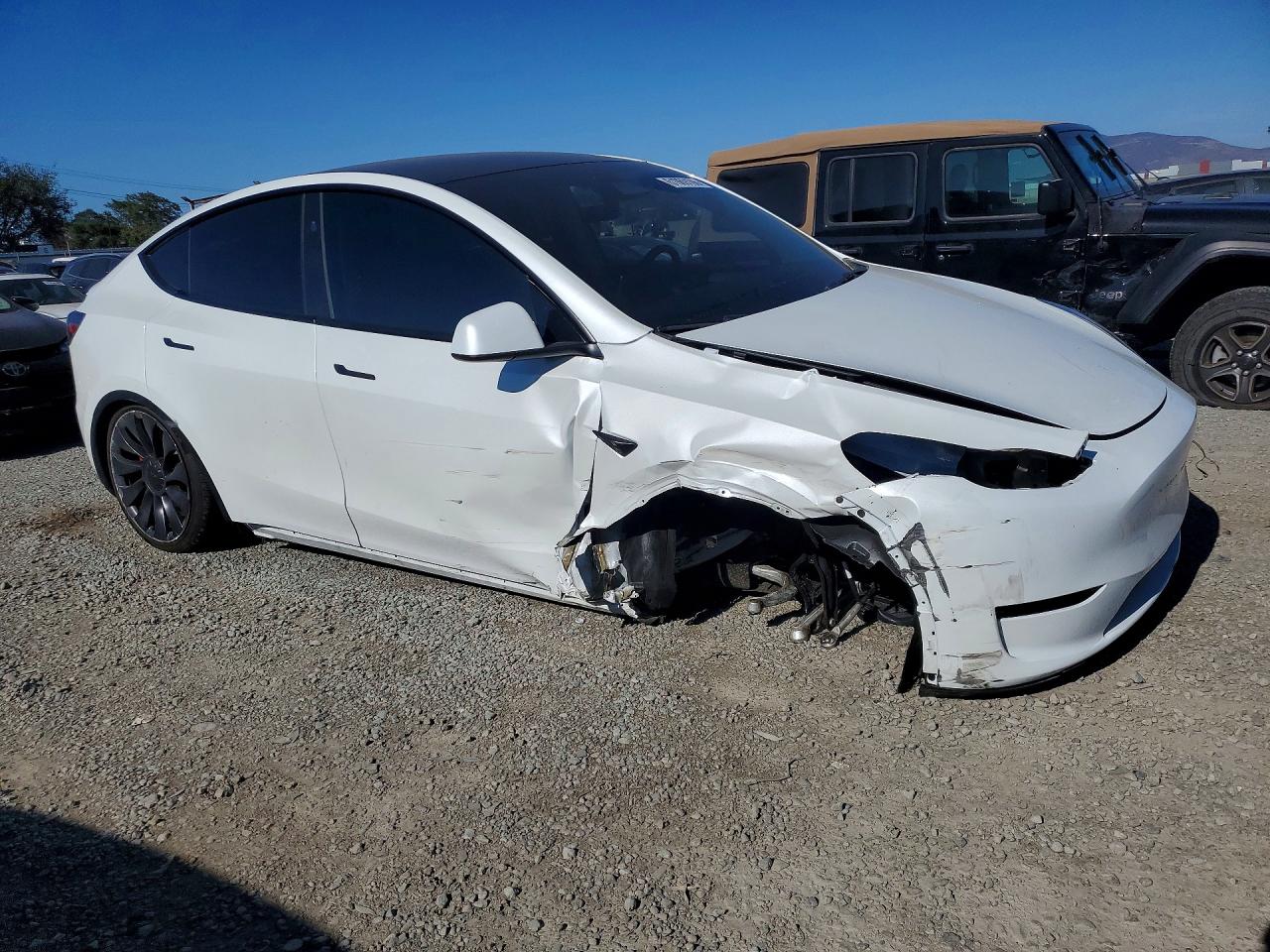 2024 TESLA MODEL Y — снимка 4