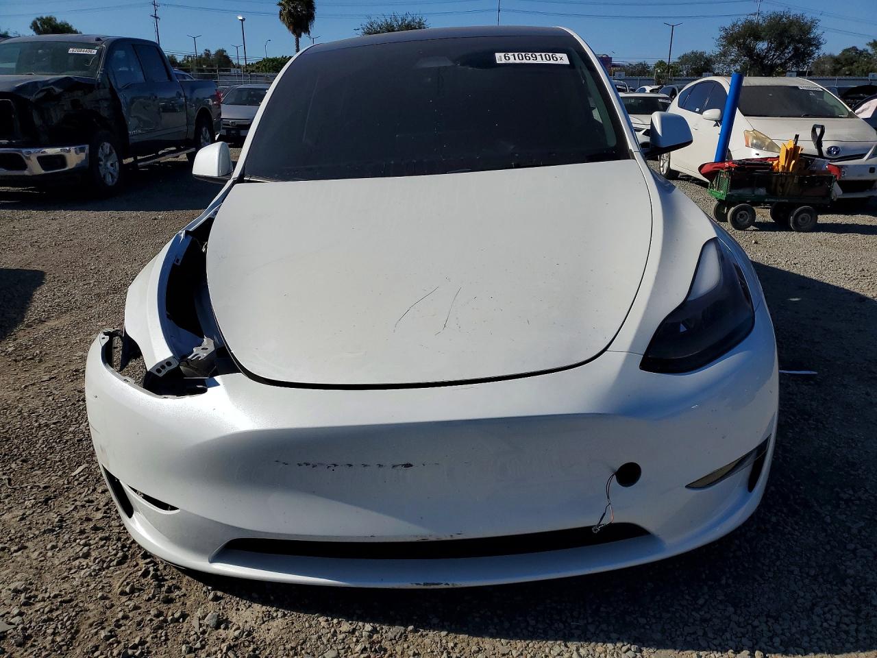 2024 TESLA MODEL Y — снимка 5