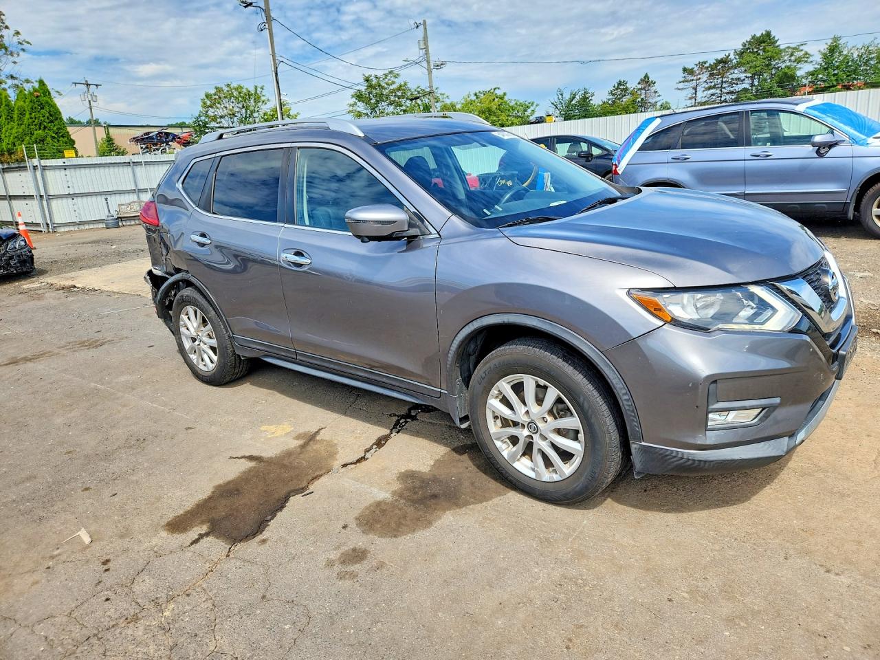 2017 NISSAN ROGUE SV — снимка 4