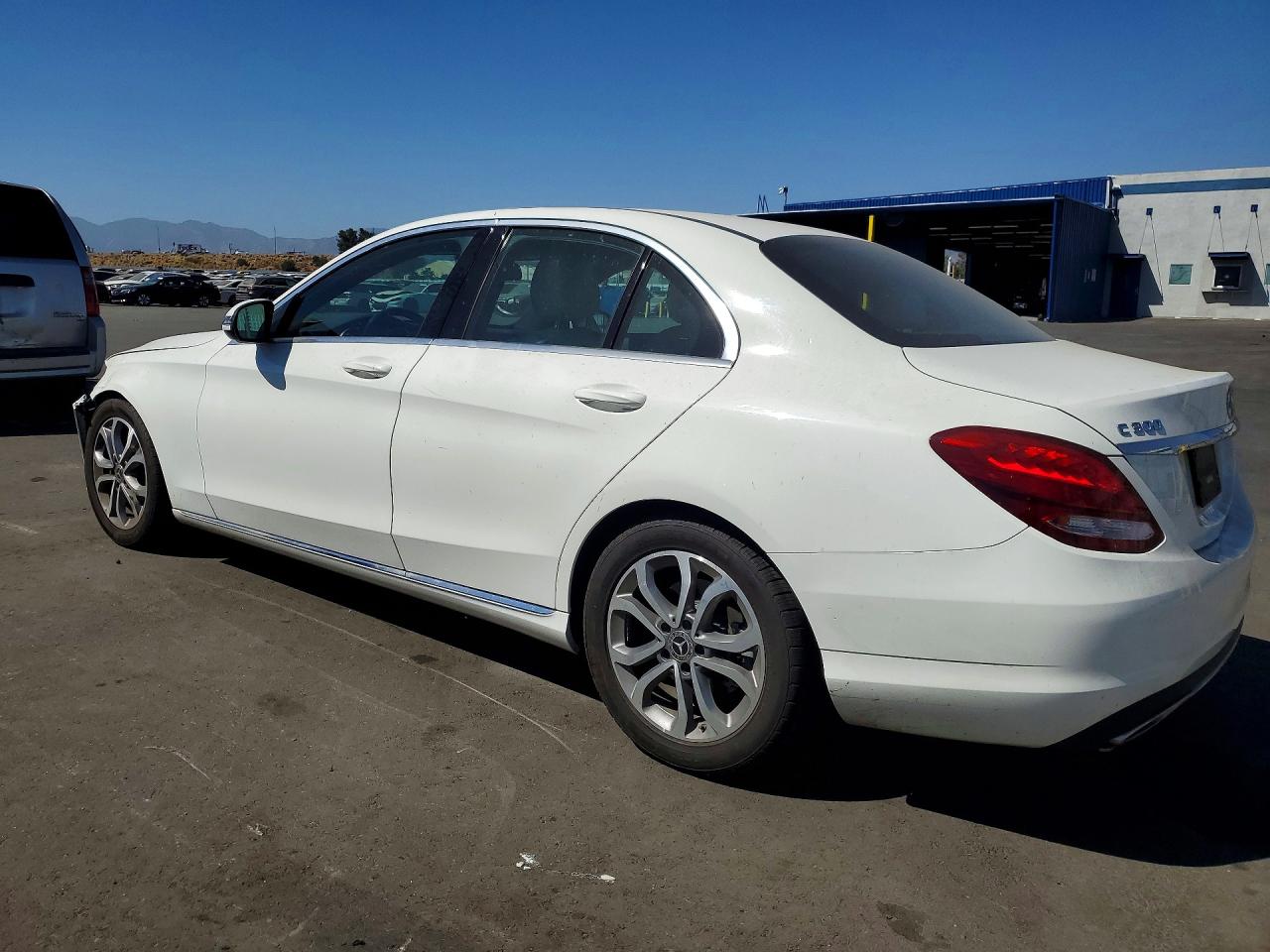 2018 MERCEDES-BENZ C 300 — снимка 2