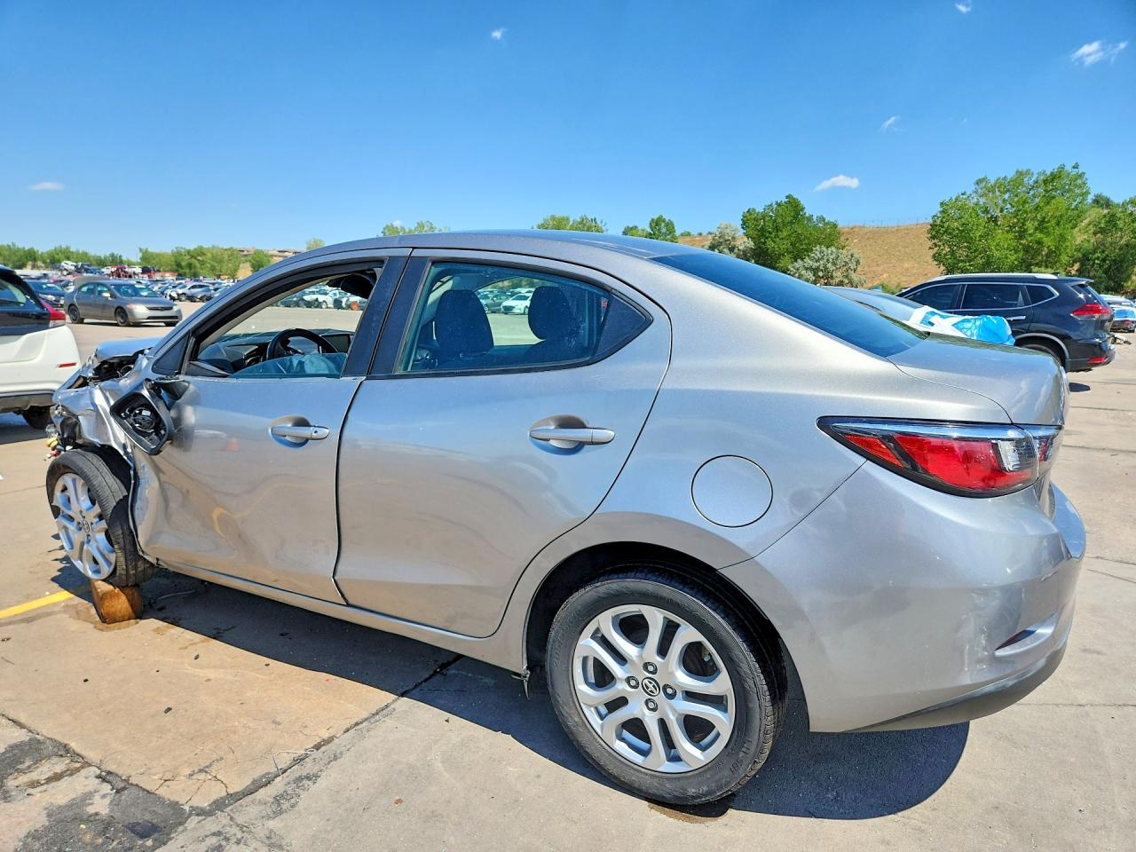 2016 TOYOTA SCION IA BASE — снимка 2