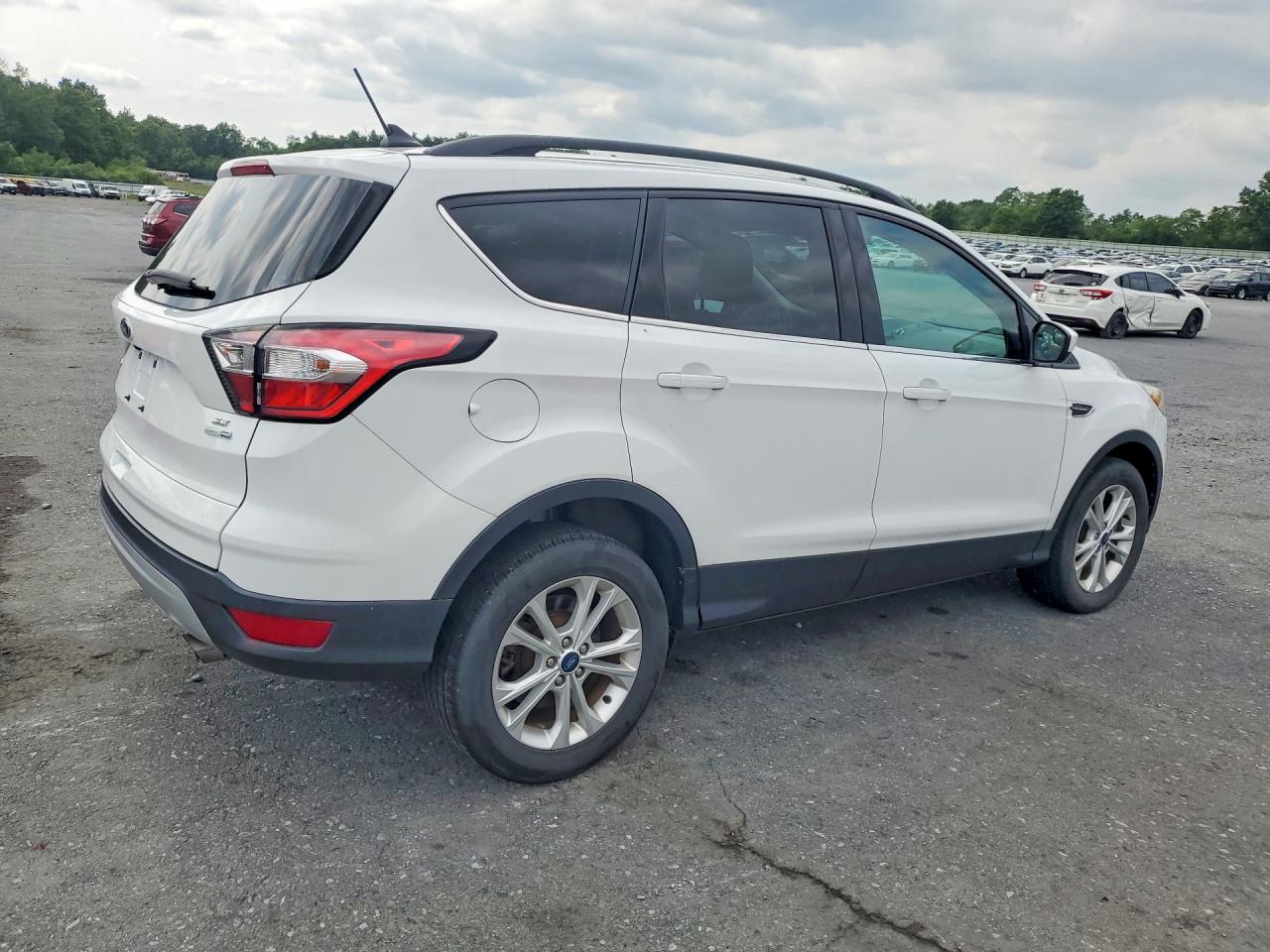 2018 FORD ESCAPE SE — снимка 3