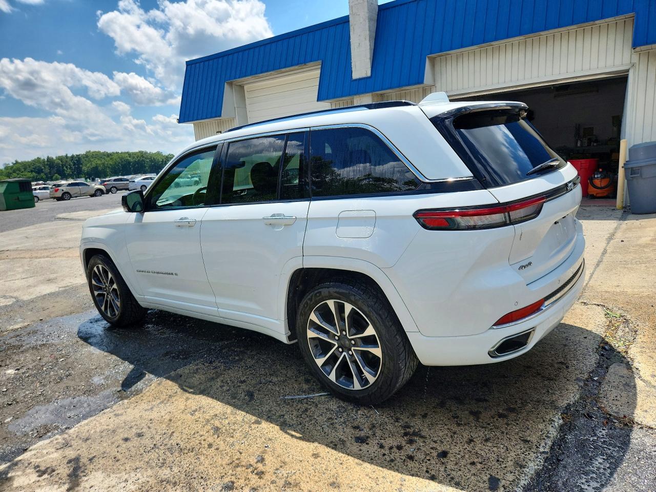 2022 JEEP GRAND CHEROKEE OVERLAND — снимка 2