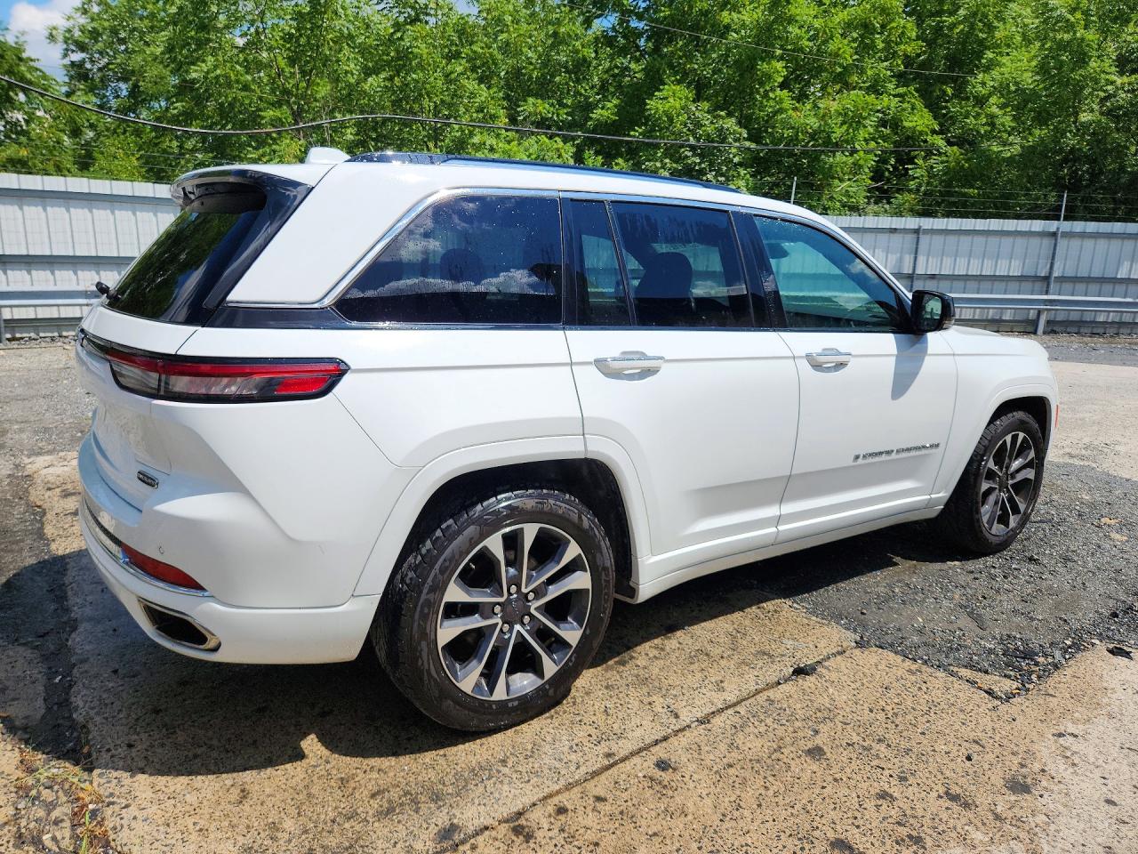 2022 JEEP GRAND CHEROKEE OVERLAND — снимка 3