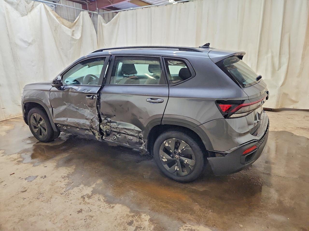 2026 VOLKSWAGEN TAOS S — снимка 2