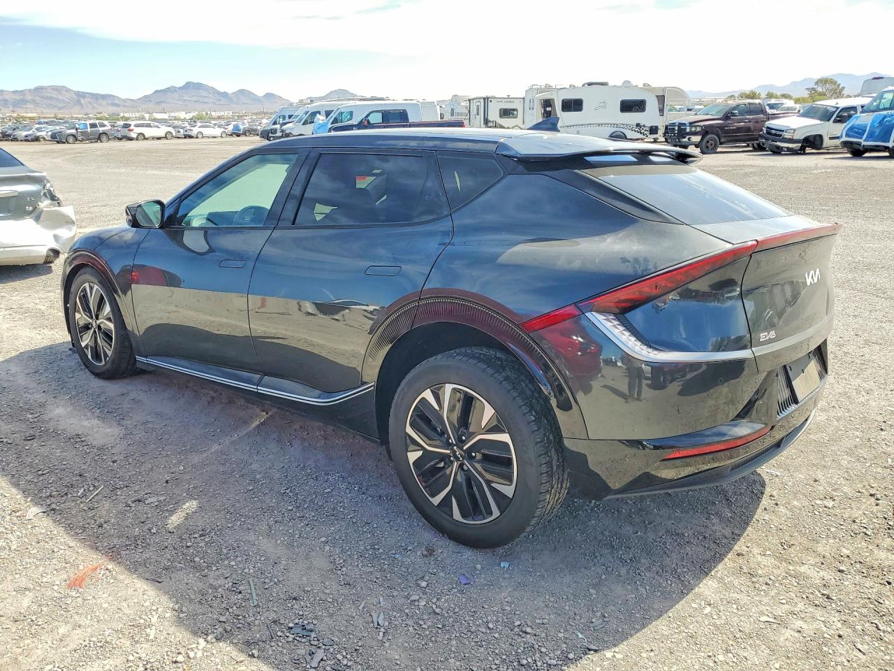 2022 KIA EV6 WIND — снимка 2