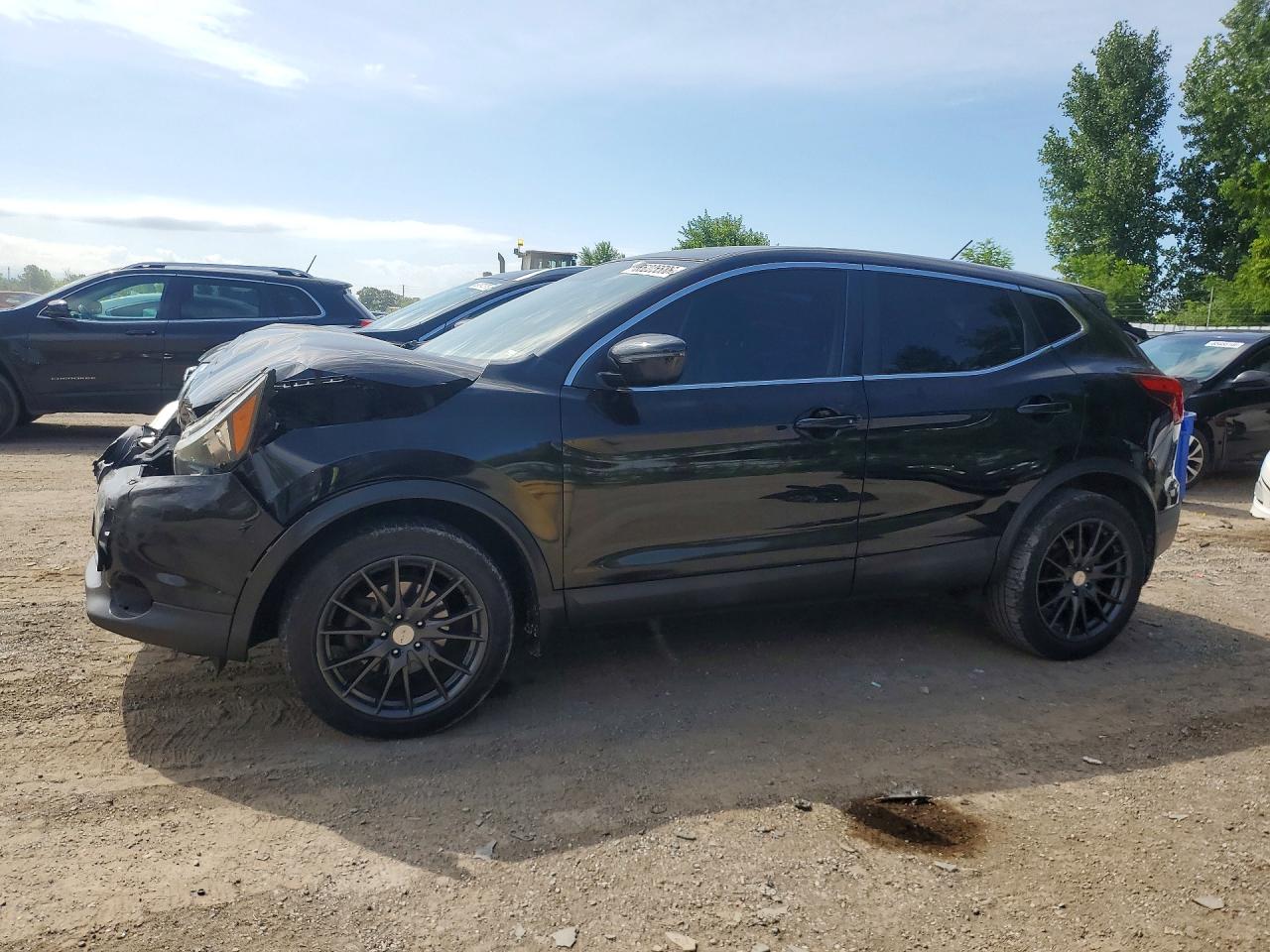 2017 NISSAN QASHQAI S