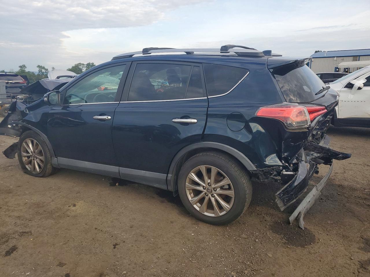 2018 TOYOTA RAV4 LIMITED — снимка 2