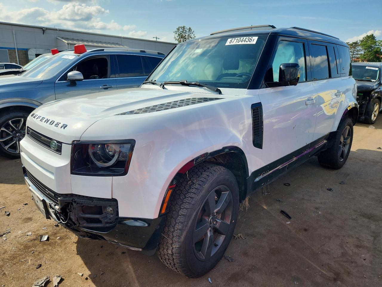 2023 LAND ROVER DEFENDER 110 X-DYNAMIC SE