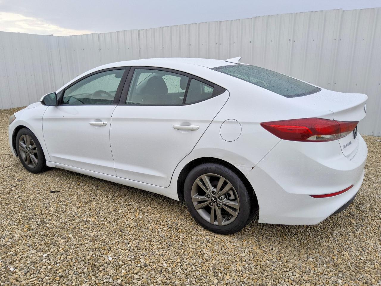 2018 HYUNDAI ELANTRA SEL — снимка 2