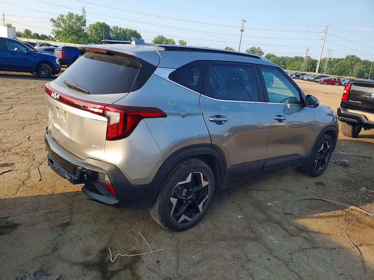 2024 KIA SELTOS EX — снимка 3