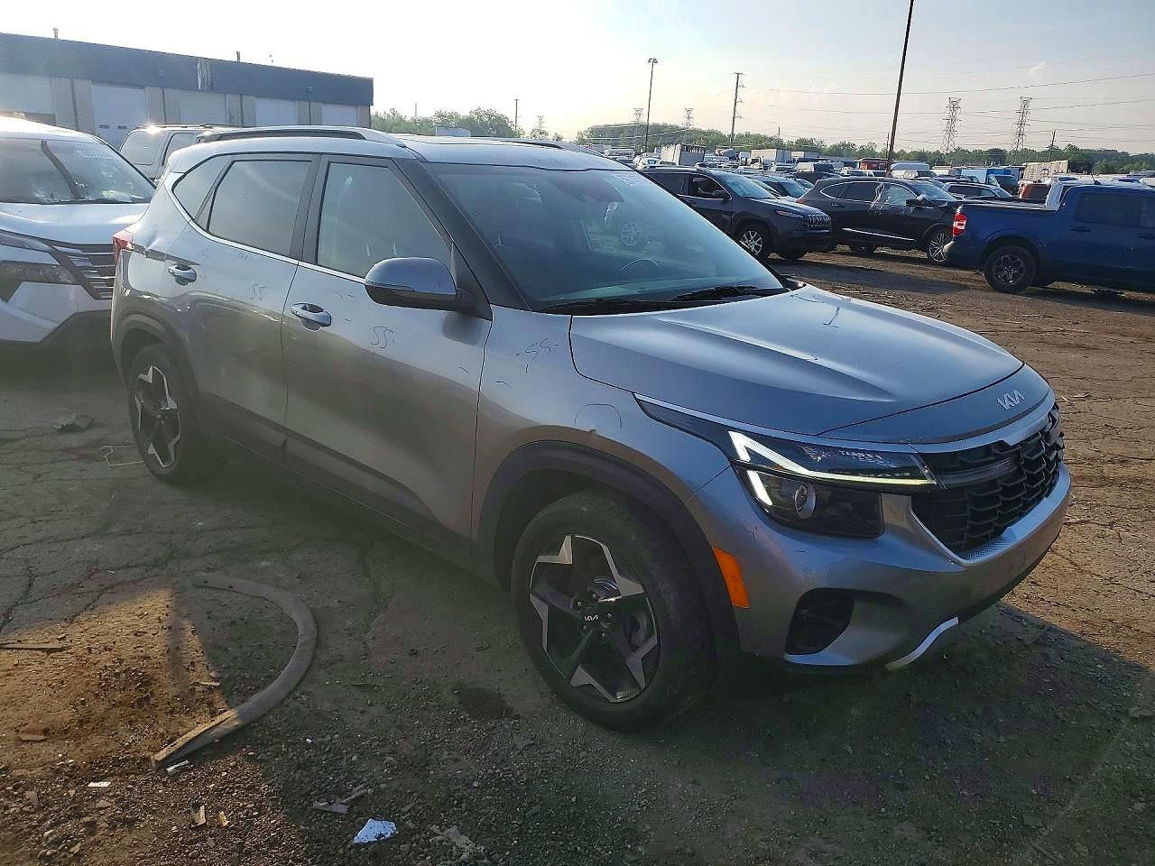2024 KIA SELTOS EX — снимка 4