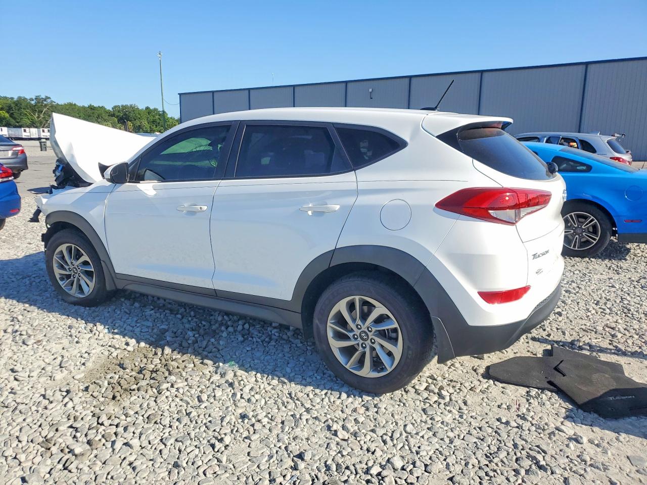 2017 HYUNDAI TUCSON SE — снимка 2