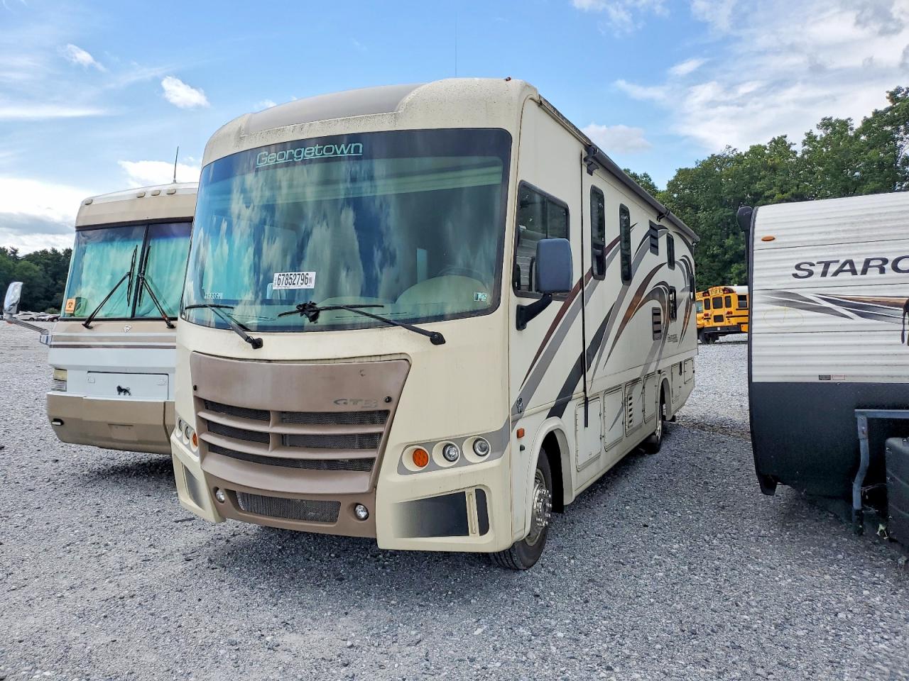 2016 FORD F53 — снимка 2