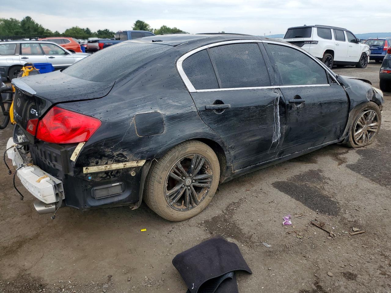 2013 INFINITI G37 SEDAN X — снимка 3