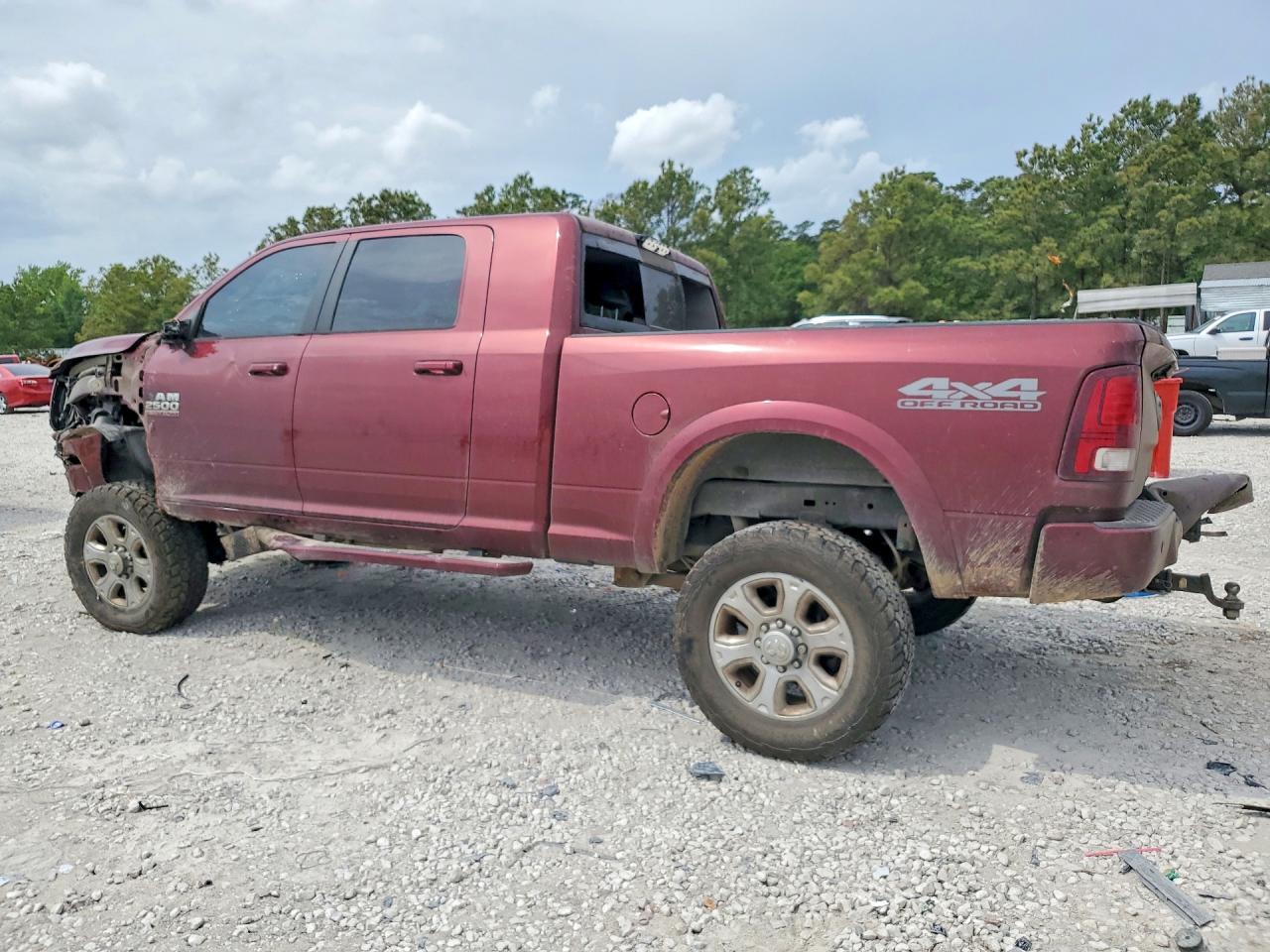 2018 RAM 2500 LARAMIE — снимка 2