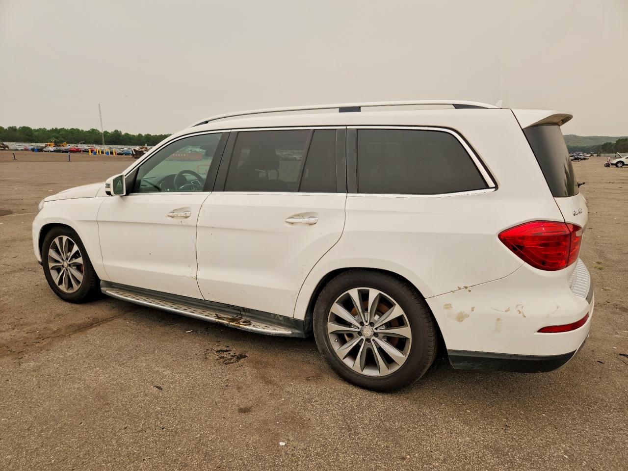2015 MERCEDES-BENZ GL 450 4MATIC — снимка 2