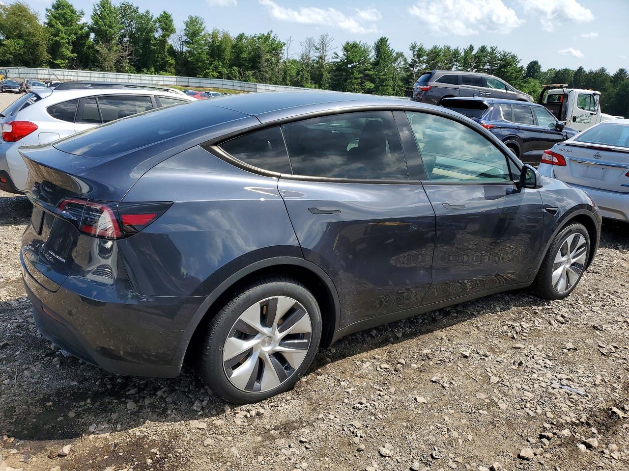 2024 TESLA MODEL Y — снимка 3