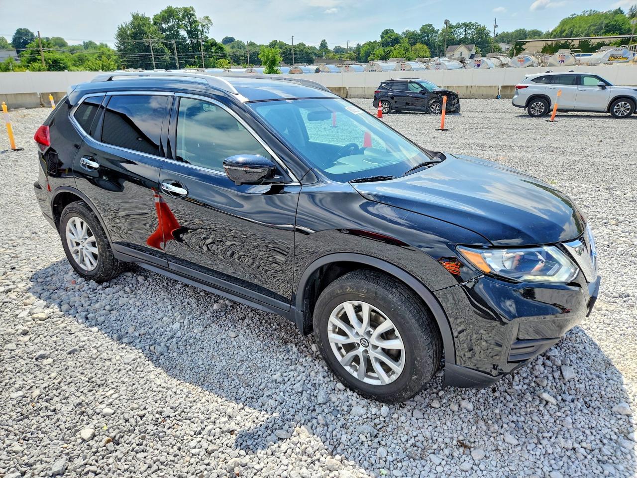 2017 NISSAN ROGUE SV — снимка 4