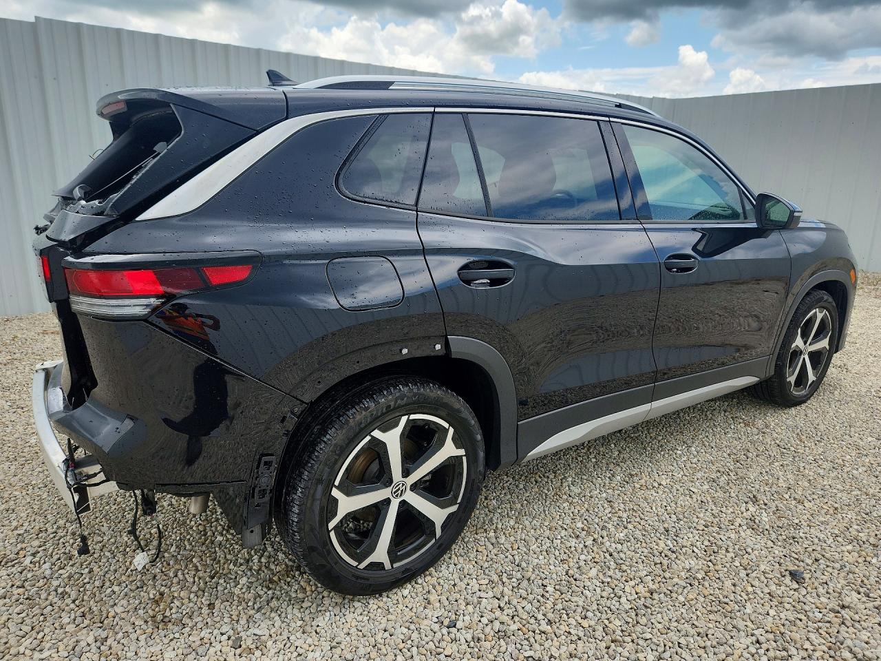 2026 VOLKSWAGEN TIGUAN SE — снимка 3