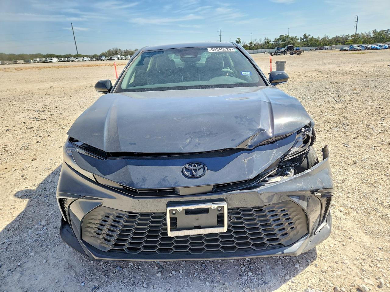2025 TOYOTA CAMRY SE — снимка 5
