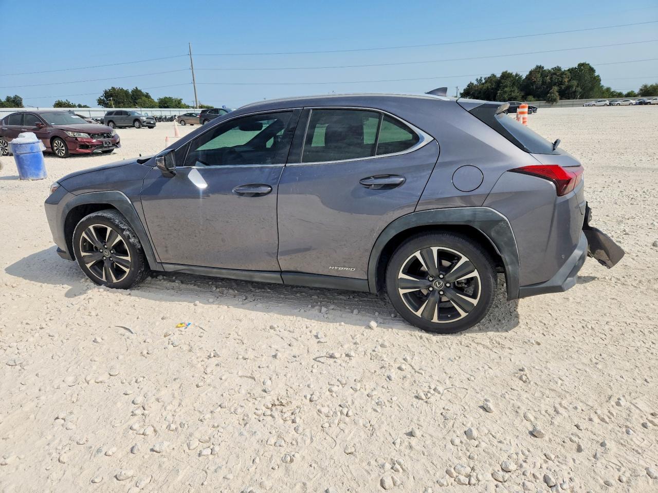 2020 LEXUS UX 250H — снимка 2