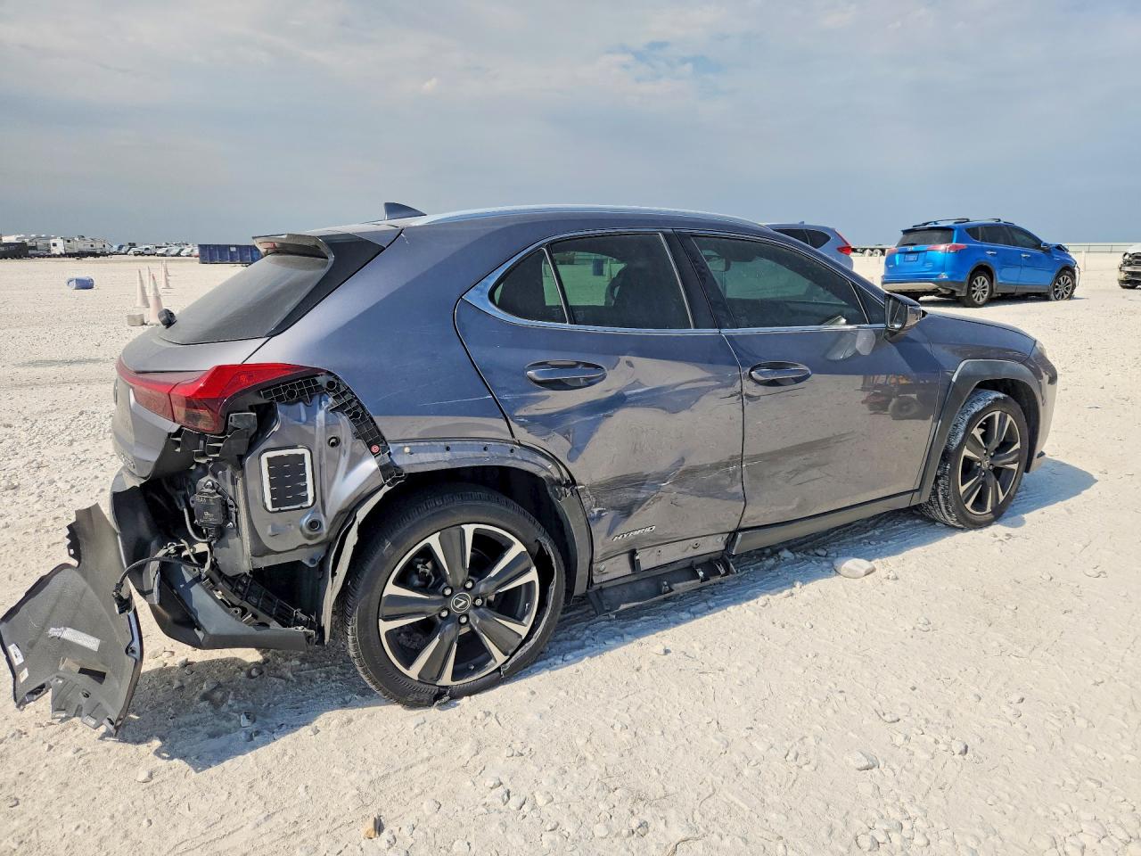 2020 LEXUS UX 250H — снимка 3