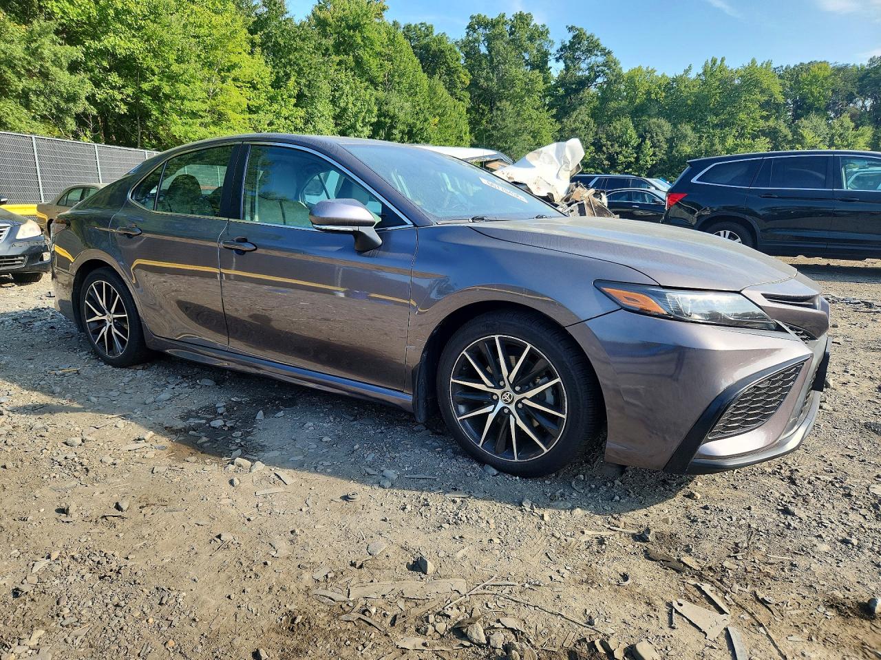 2022 TOYOTA CAMRY HYBRID SE — снимка 4